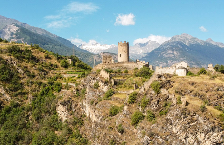 Châtel-Argent, Italy